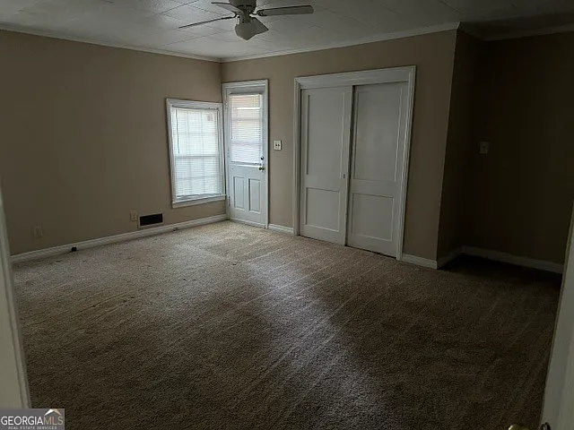 410 Park Ave — Photo 13