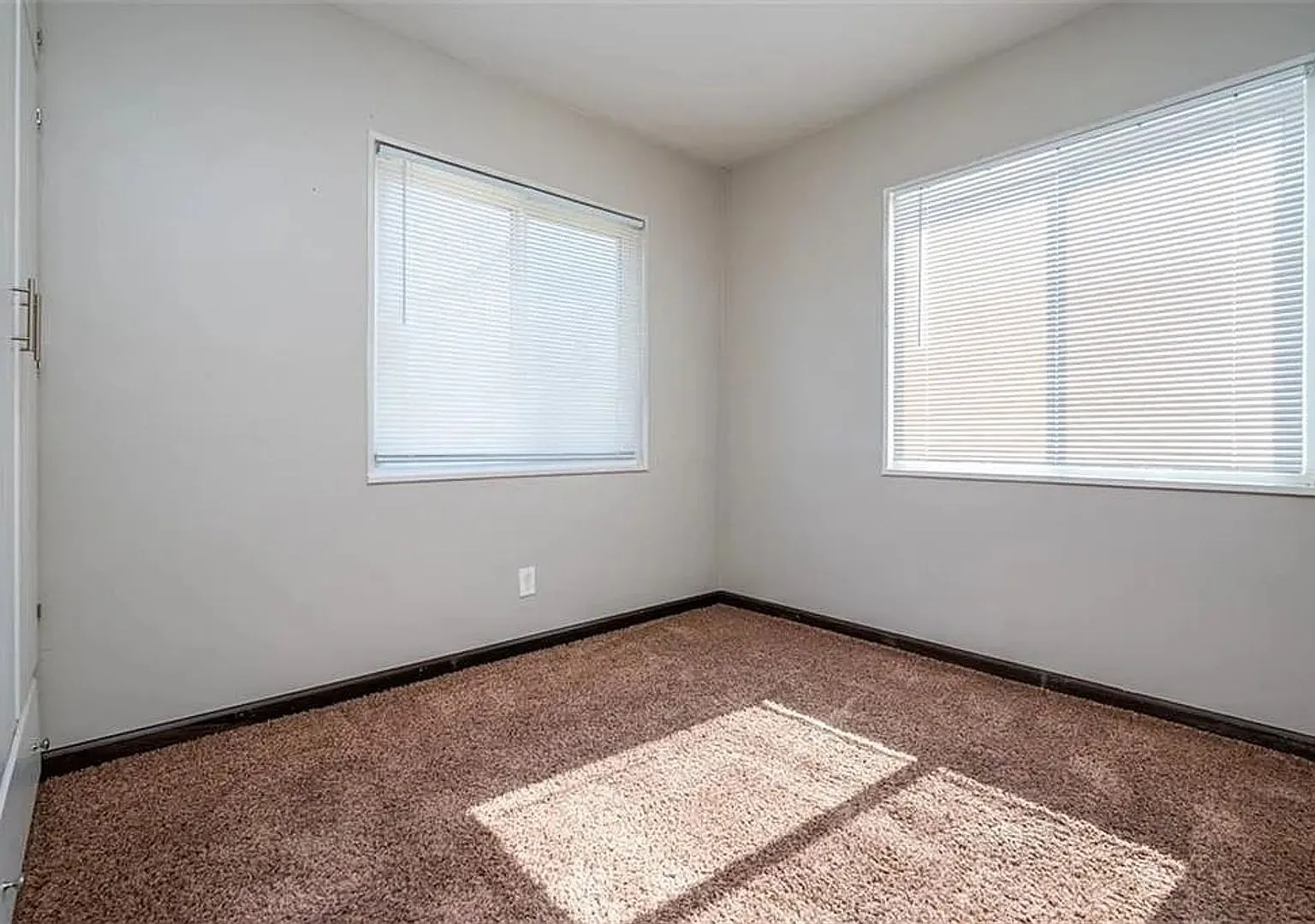 Lincoln Street Apartments — Photo 3