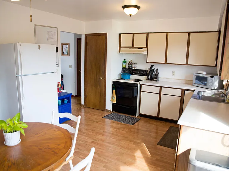 1317 S Thompson Dr — Photo 12