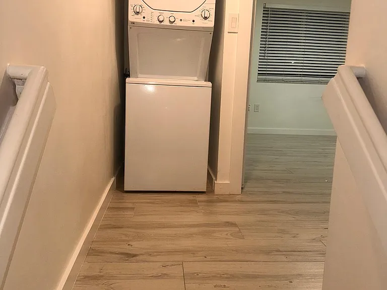 631 NW 82nd Ave #219 — Photo 8
