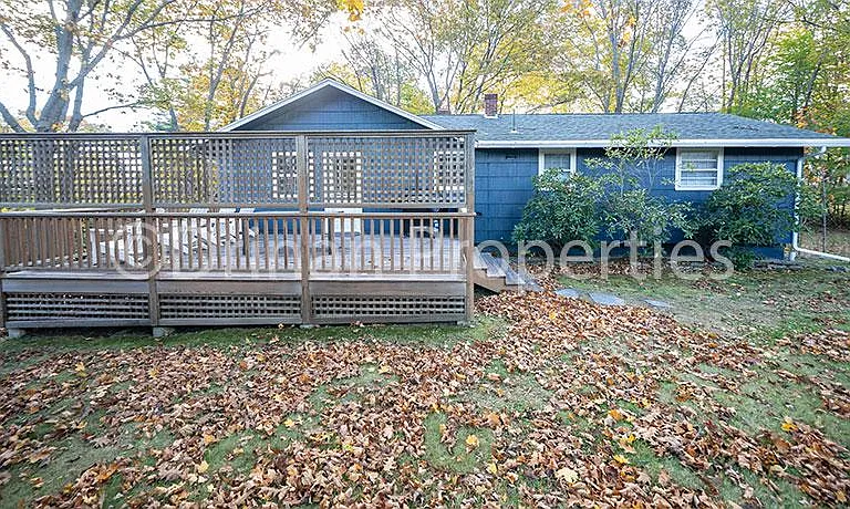Shore Rd — Photo 34