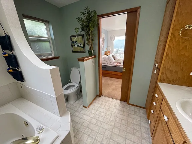 4937 Heather Dr — Photo 10