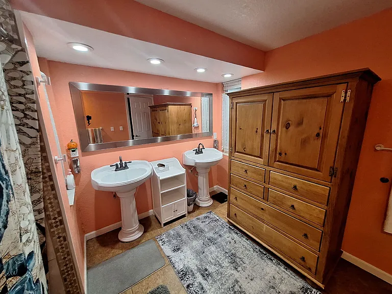 4050 Yucatan Cir — Photo 14