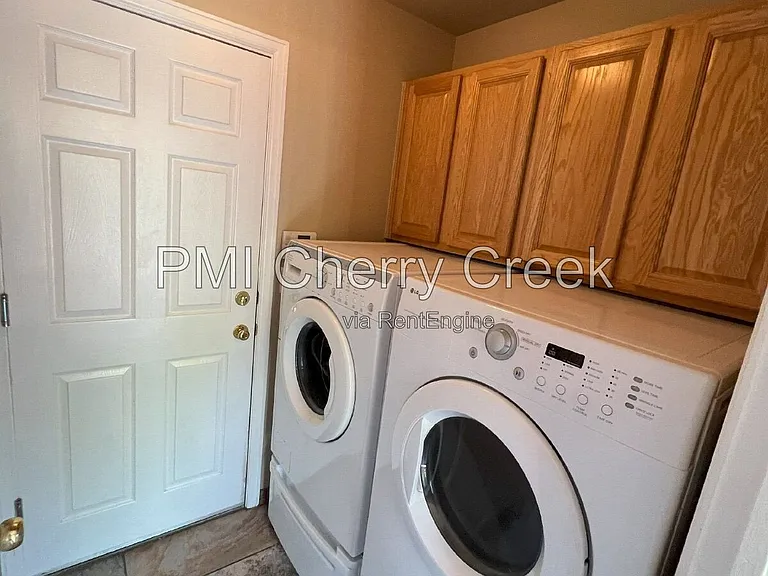 19453 E Hollow Creek Dr — Photo 21