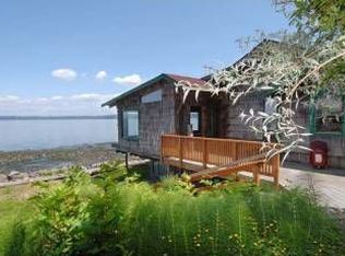 9610 SW Bunker Trl, Vashon, WA 98070