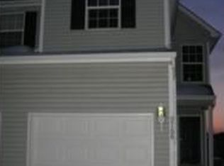 9768 N Lewis Ave, Kansas City, MO 64157