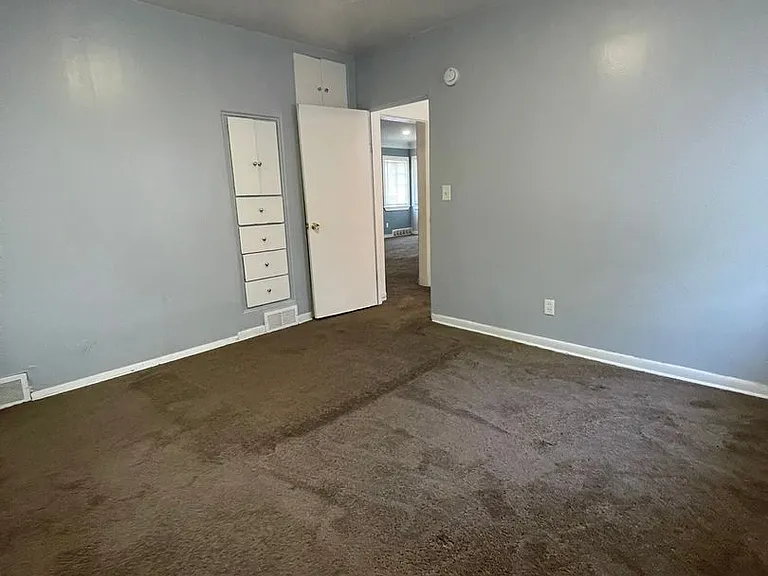 20806 Panama St — Photo 13