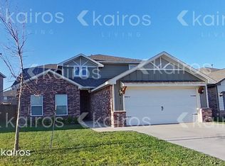905 NW 3rd St, Newcastle, OK 73065