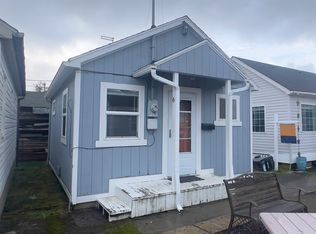 314 4th Ave #6, Seaside, OR 97138