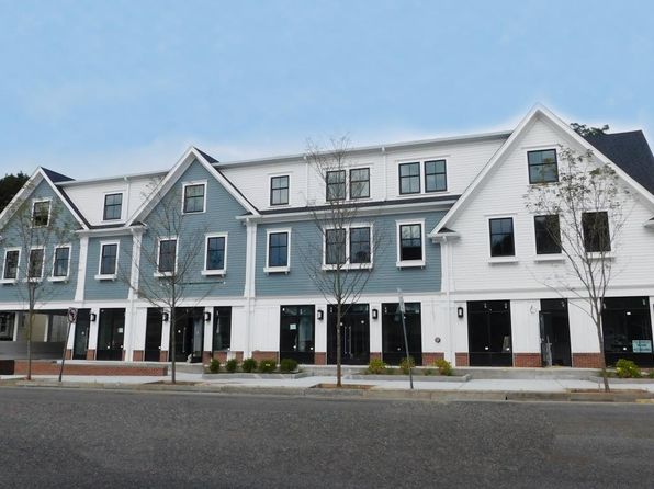 321 Washington St APT 204