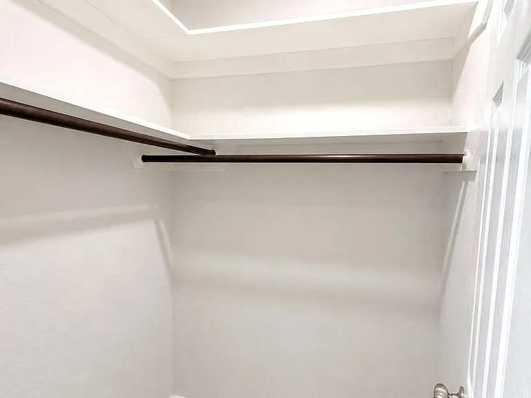 21454 Park Bishop Dr — Photo 4
