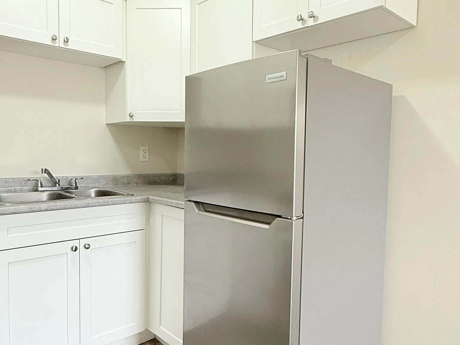 1 bed, $1,094 — Photo 2