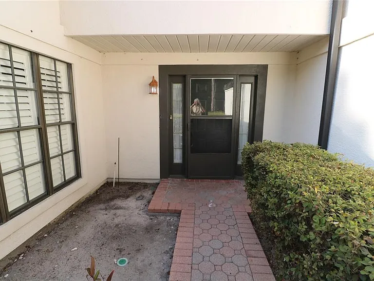 5424 Saddlebrook Way — Photo 8