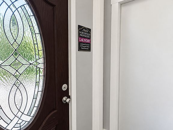 4th image of 54 Green St APT 1