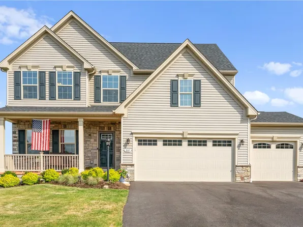 235 Regency Dr N, Eighty Four, PA 15330