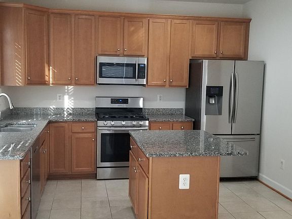 3rd image of 12952 Ethel Rose Way