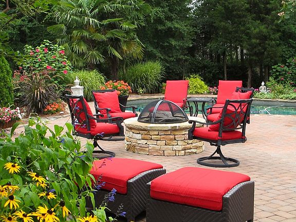 5th image of 5009 Red Willow Ln
