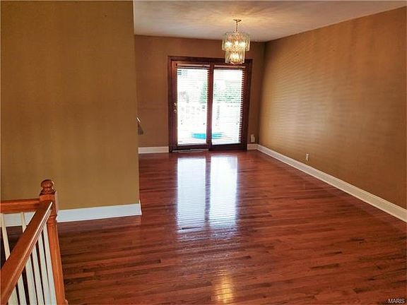 5th image of 3253 Hedgetree Ln