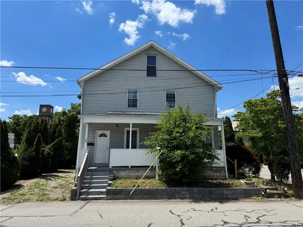 126 Railroad St #128, Monongahela, PA 15063