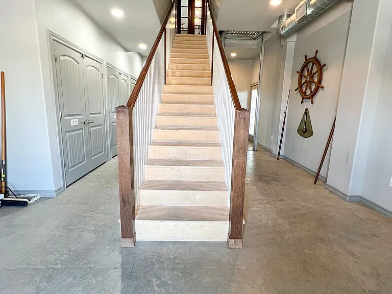 4037 Summit Dr — Photo 27