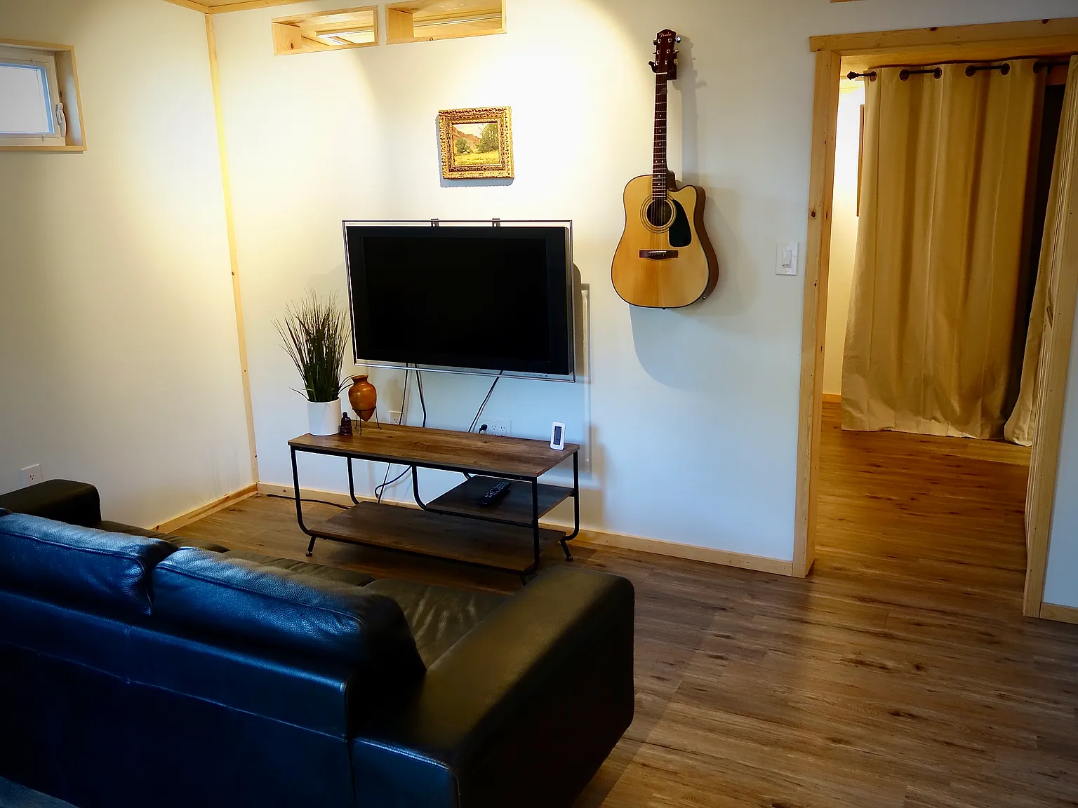 1 bed, 550 sqft, $1,200 — Photo 2