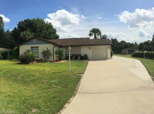 404 E 4th St, Lehigh Acres, FL 33936