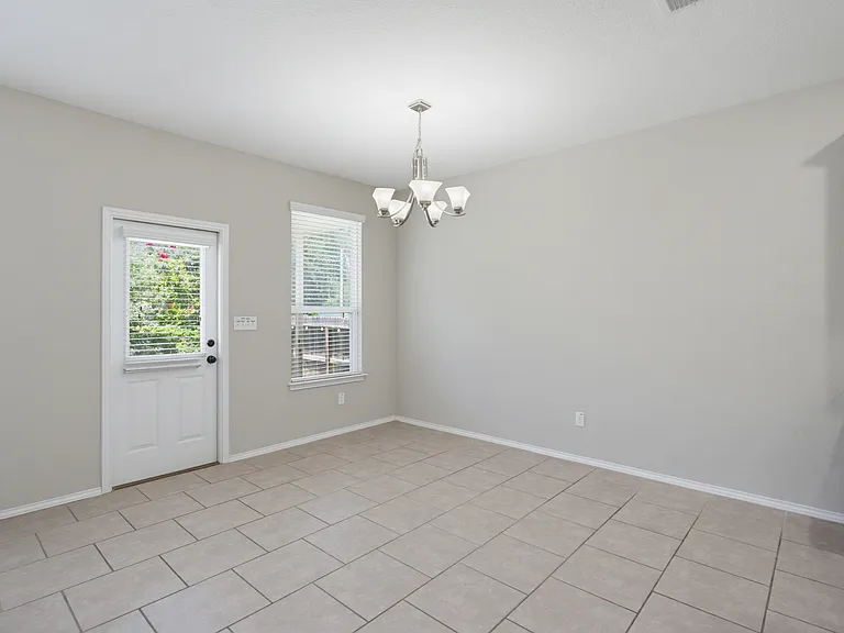 723 Trinity Star — Photo 11