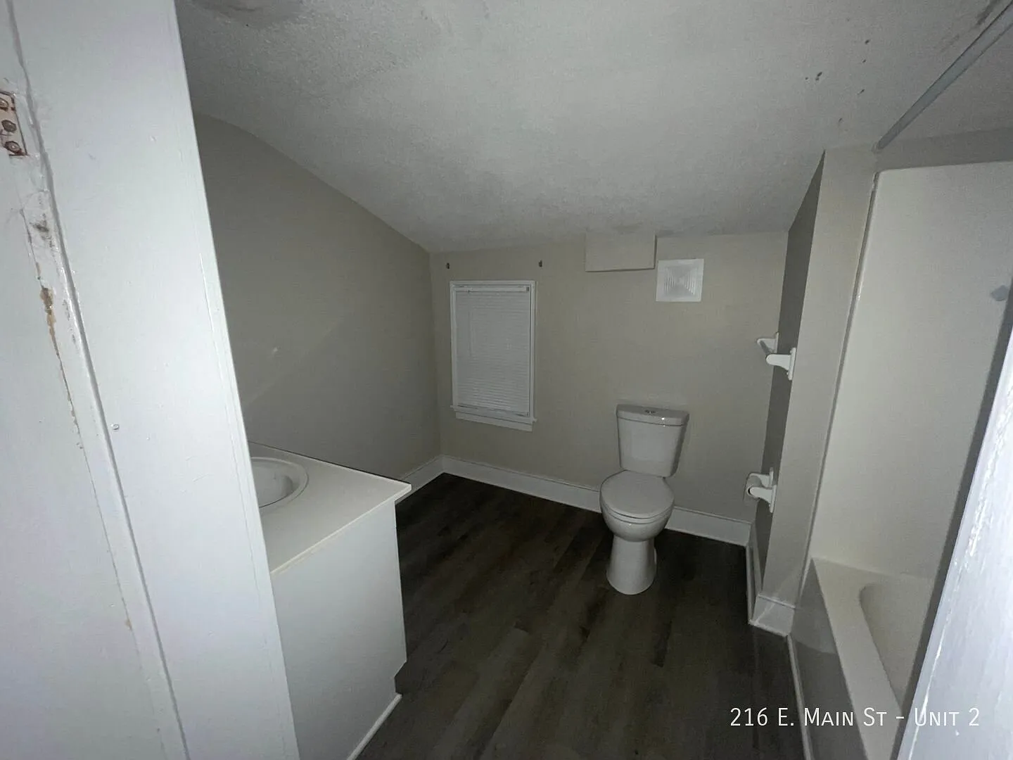 Lower Level 3 bed 2 Bath (Please Excuse Our Pics as We Update Them!) — Photo 4