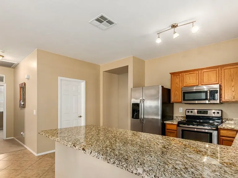 45779 W Tucker Rd — Photo 6