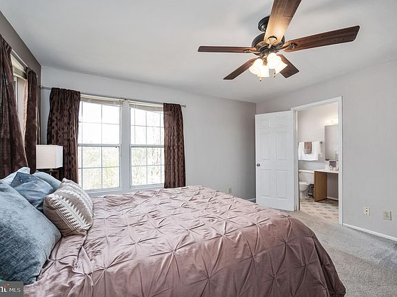 4th image of 308 Pinnacle Dr