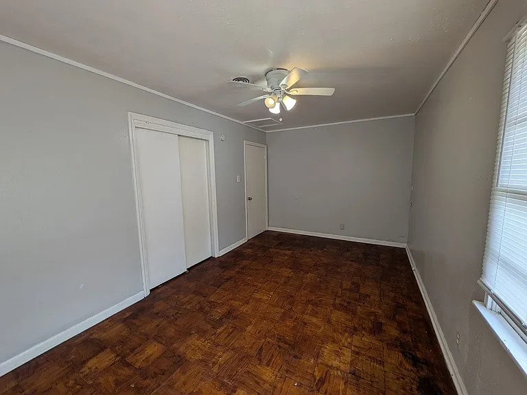 302 Bridal Wreath Ave — Photo 12