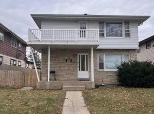 8919 W Congress St #8921, Milwaukee, WI 53225