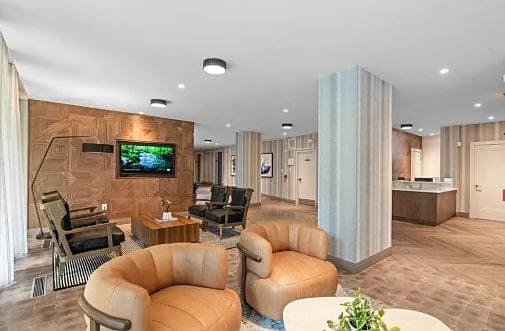 Calvert House Apartments — Photo 11
