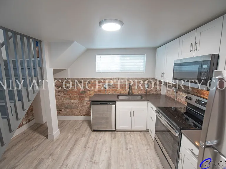 First Avenue Flats — Photo 100