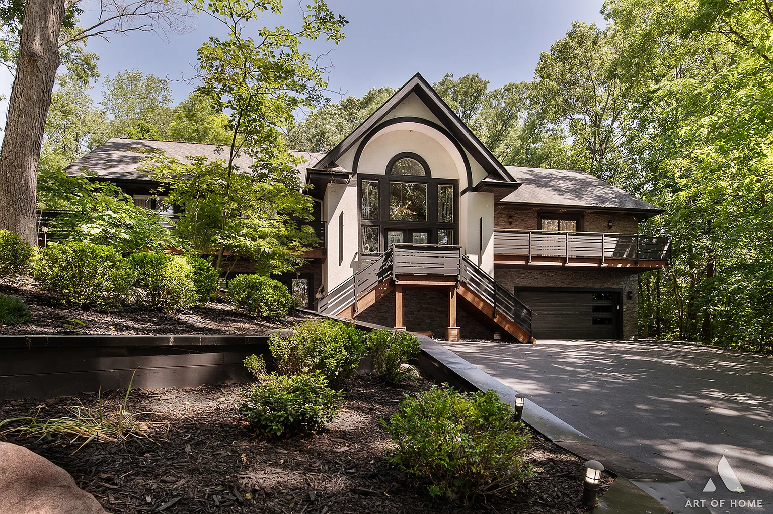 113 Oak Ridge Dr E photo 1