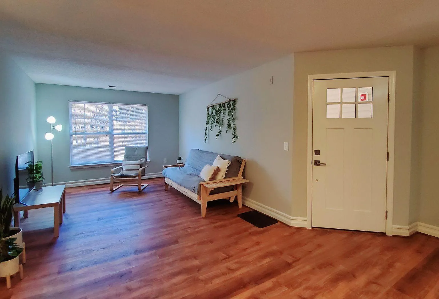 813 Granite St — Photo 4