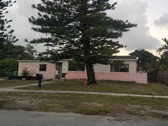 3rd image of 18015 NW 25th Ct