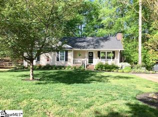 111 Oak Dr, Greer, SC 29650