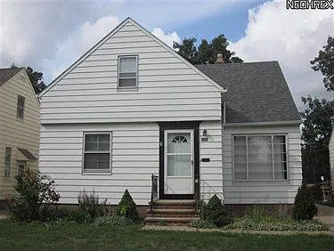 4153 Harwood Rd photo 1