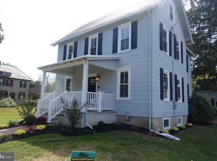 82 Chase Ave, Ivyland, PA 18974