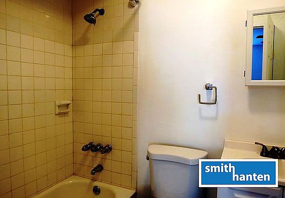 4th image of 114 Smith St APT 2F