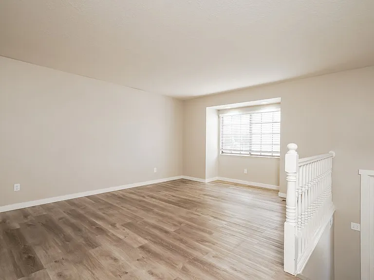 149 N 400 W — Photo 6