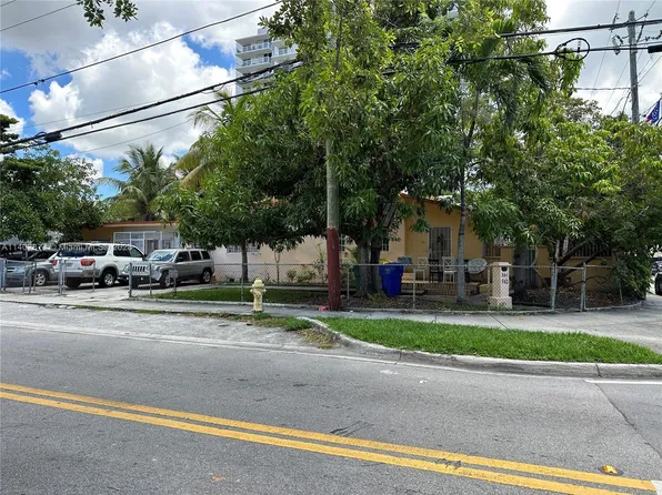 840 SW 9th Ave, Miami, FL 33130