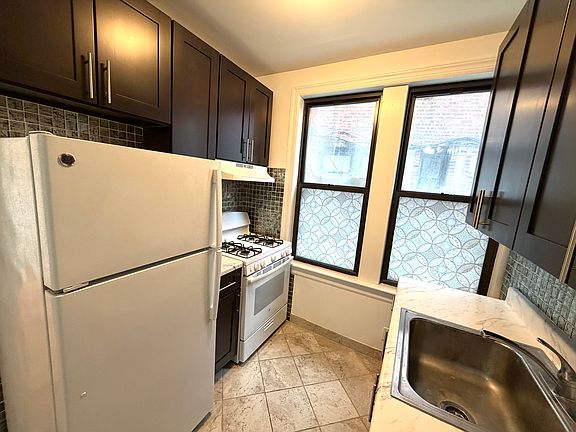 3rd image of 31-14 28th Ave #1F