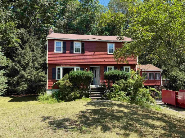 1 Twin Brook Drive, Derry, NH 03038