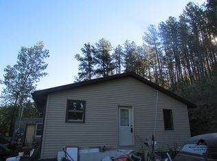 713 Columbia St, Keystone, SD 57751