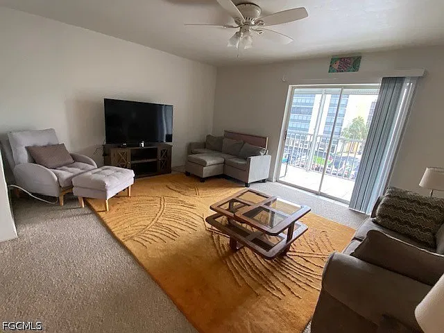 2 bed, 2.5 bath, 1214 sqft, $2,000 — Photo 4