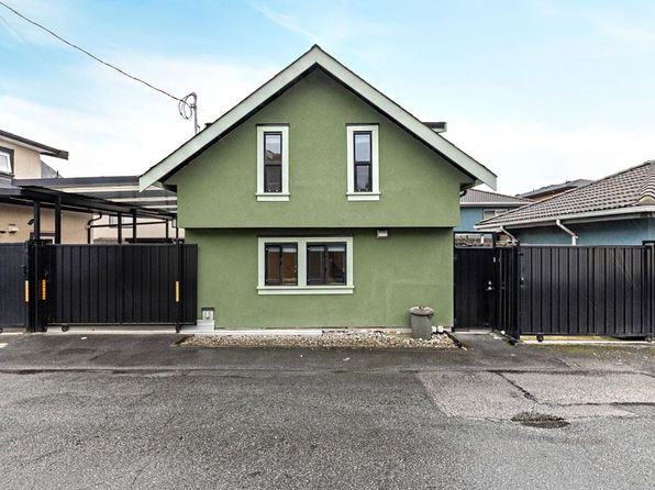 2 bedroom rental in Vancouver — photo 3