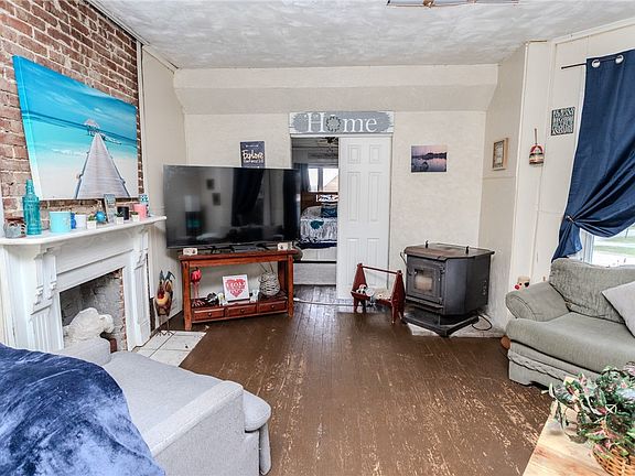 18th image of this home