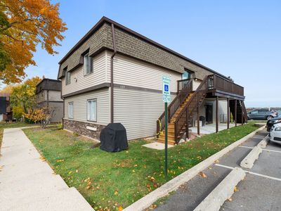 125 E Mill St APT 103, Wauconda, IL, 60084
